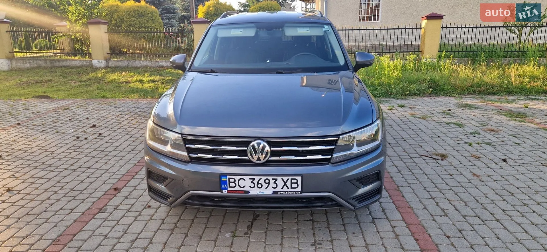 2020 Volkswagen Tiguan - фото 1