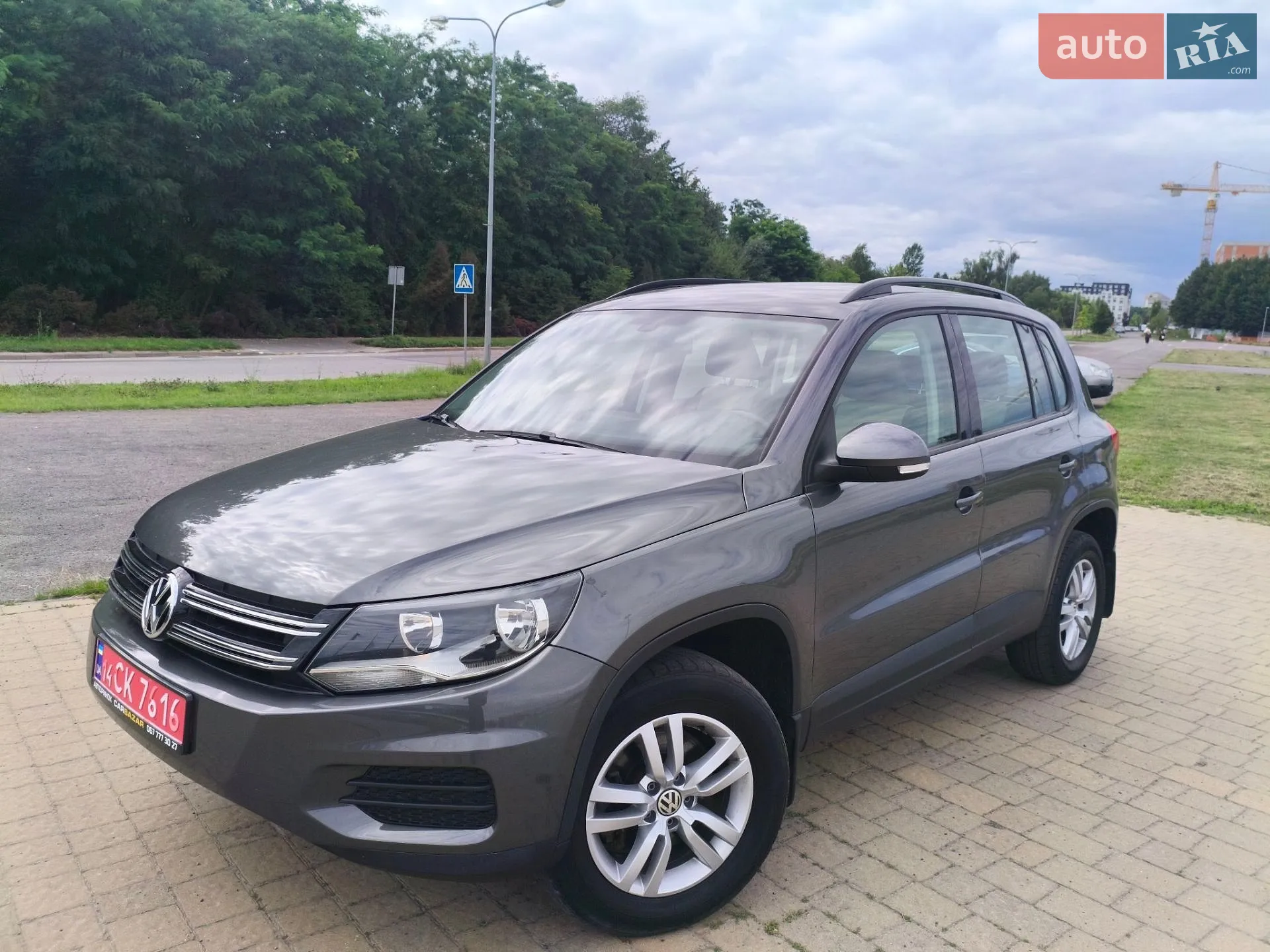 2016 Volkswagen Tiguan - мініатюра 22