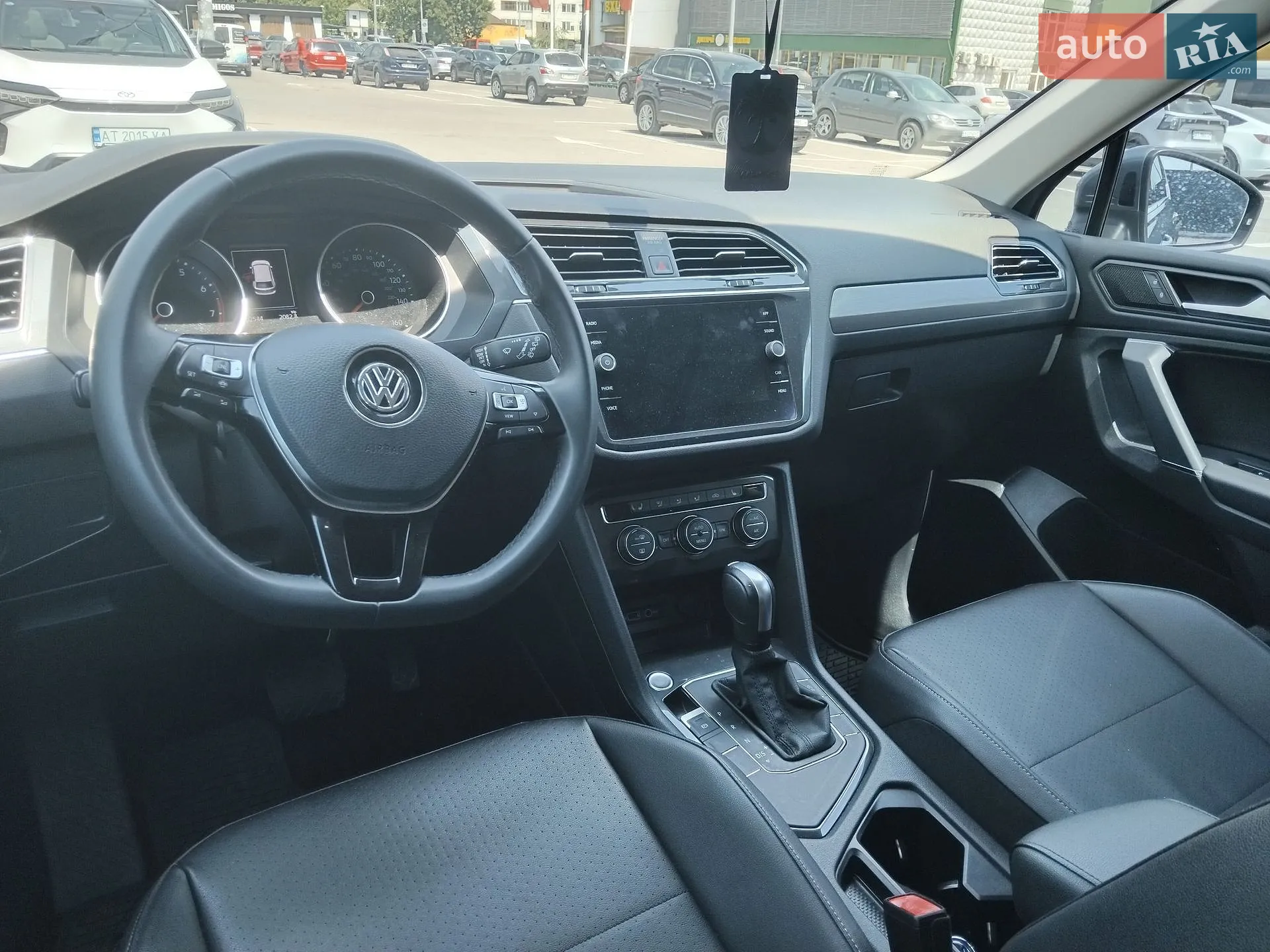 2020 Volkswagen Tiguan - мініатюра 10