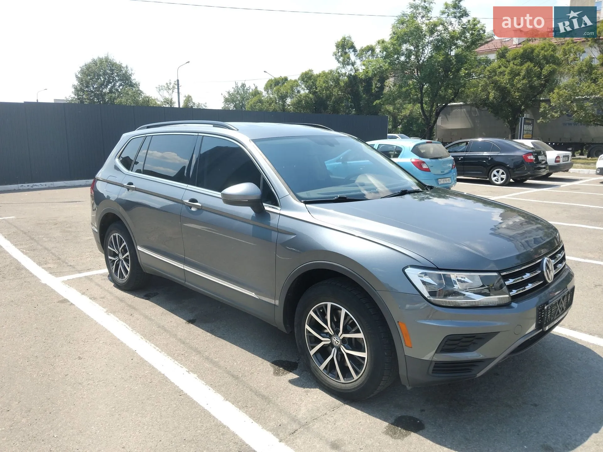 2020 Volkswagen Tiguan - мініатюра 3