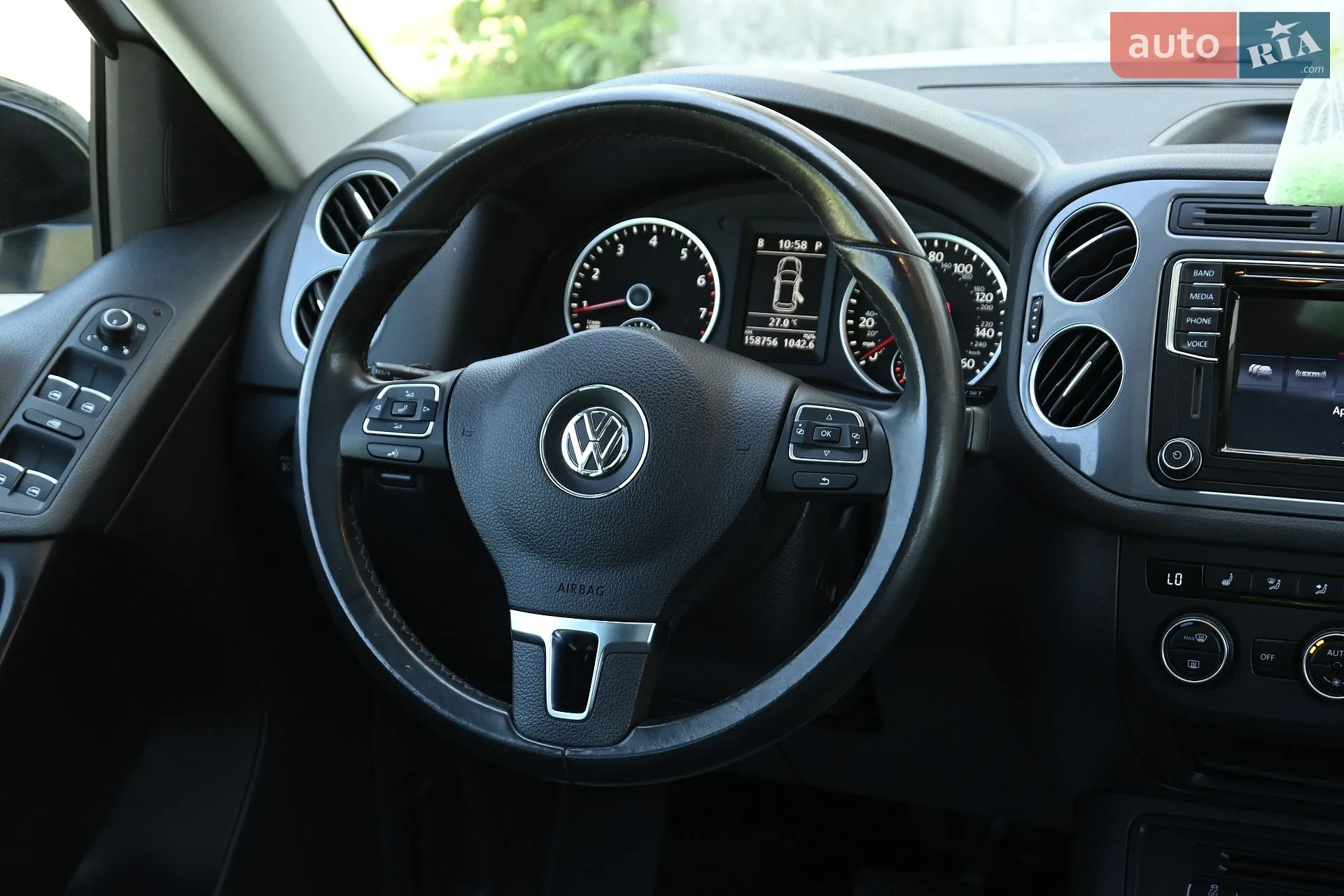 2016 Volkswagen Tiguan - мініатюра 31