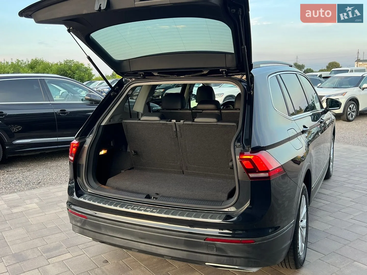 2019 Volkswagen Tiguan - мініатюра 42
