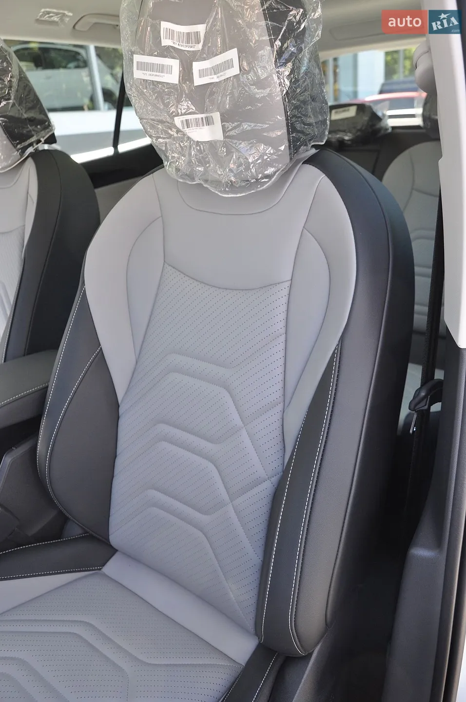 2025 Volkswagen Tiguan - мініатюра 26