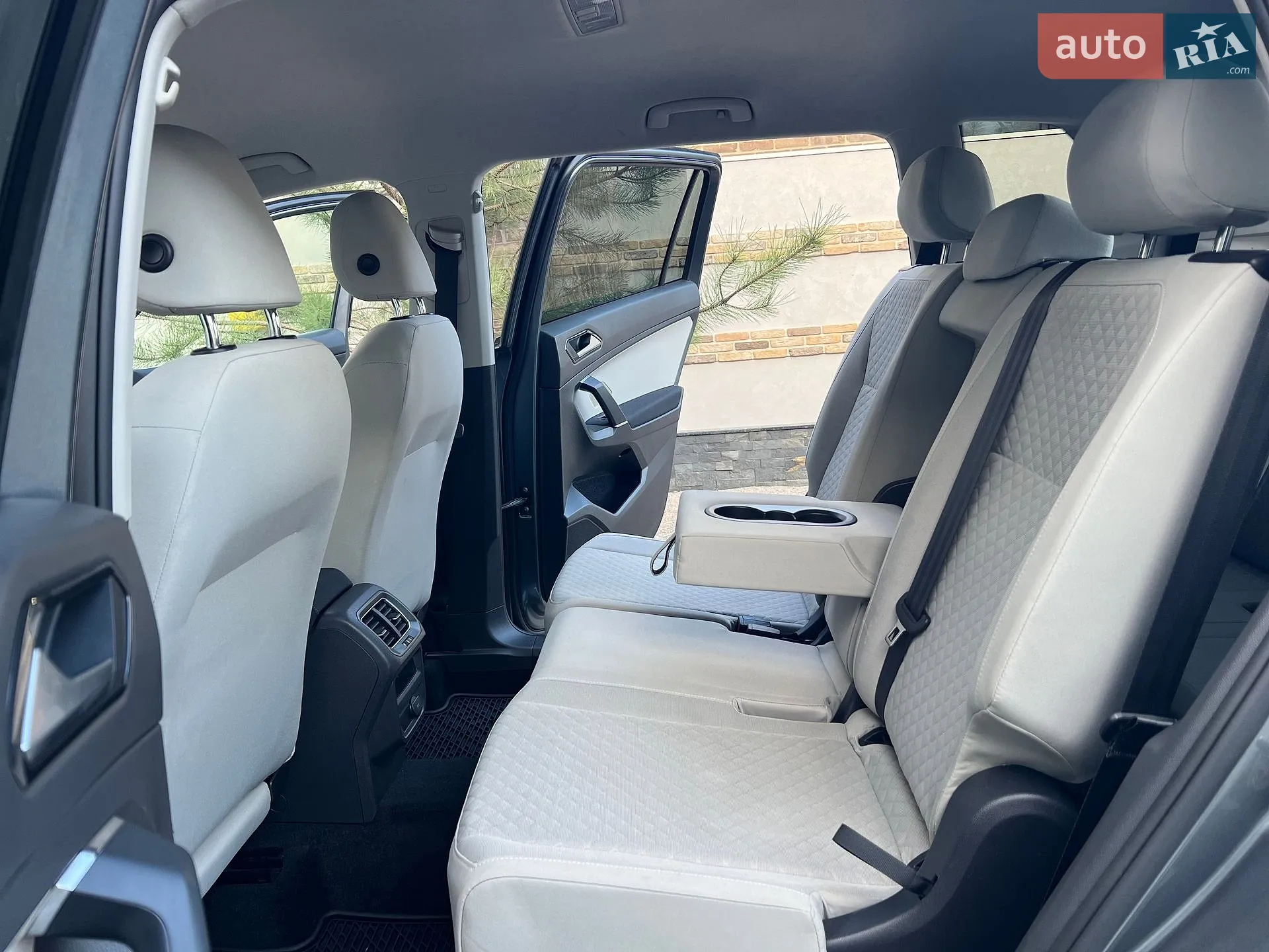 2018 Volkswagen Tiguan - мініатюра 42