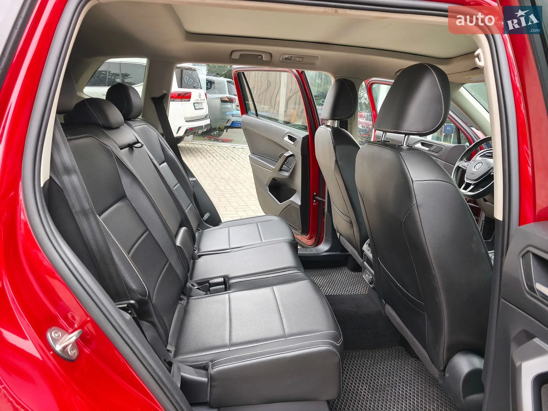 2021 Volkswagen Tiguan - мініатюра 15