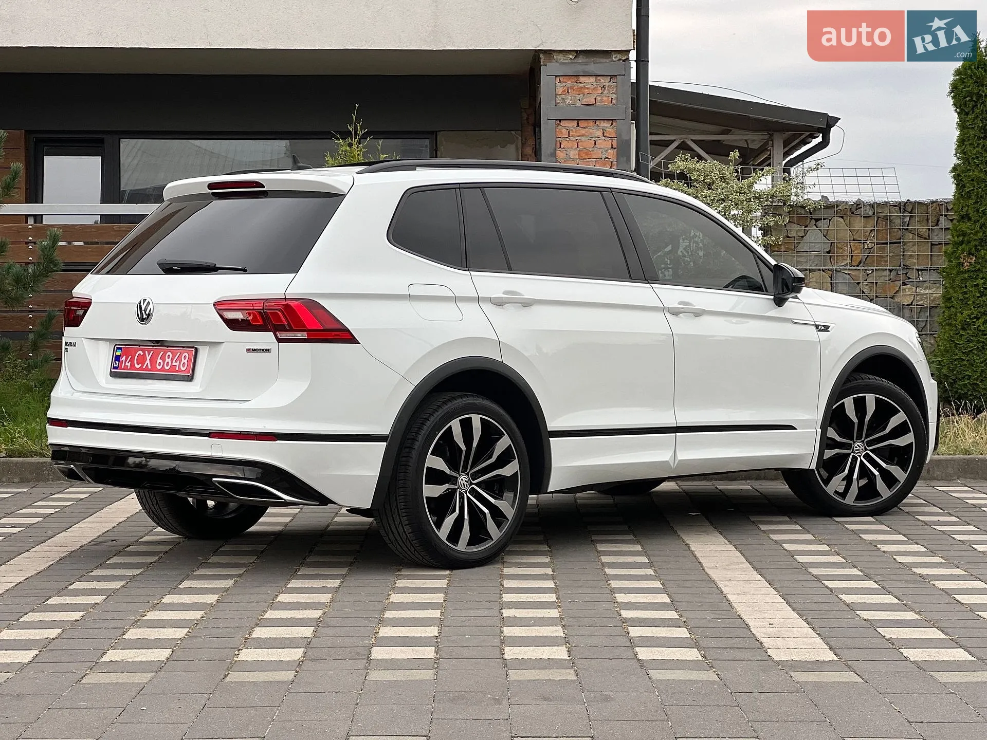 2021 Volkswagen Tiguan - мініатюра 19