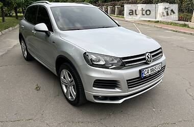 Внедорожник / Кроссовер Volkswagen Touareg R 2012 в Умани