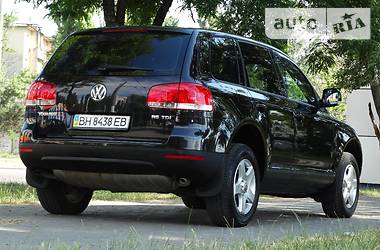 Внедорожник / Кроссовер Volkswagen Touareg 2005 в Одессе