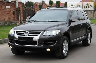 Внедорожник / Кроссовер Volkswagen Touareg 2009 в Ровно