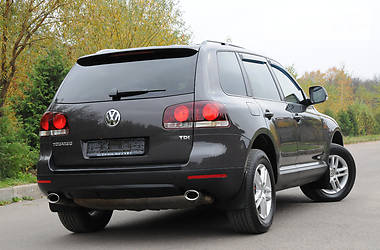 Внедорожник / Кроссовер Volkswagen Touareg 2009 в Ровно