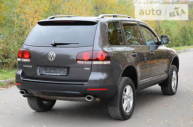 Внедорожник / Кроссовер Volkswagen Touareg 2009 в Ровно