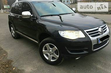 Внедорожник / Кроссовер Volkswagen Touareg 2006 в Малине