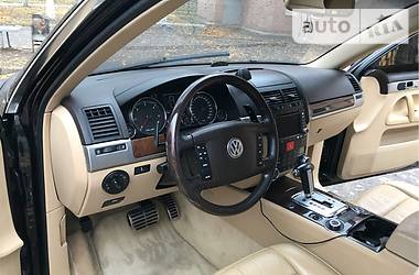 Внедорожник / Кроссовер Volkswagen Touareg 2005 в Харькове