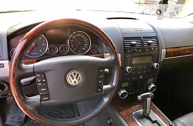 Позашляховик / Кросовер Volkswagen Touareg 2008 в Києві