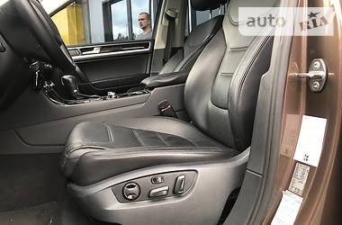 Внедорожник / Кроссовер Volkswagen Touareg 2012 в Тернополе