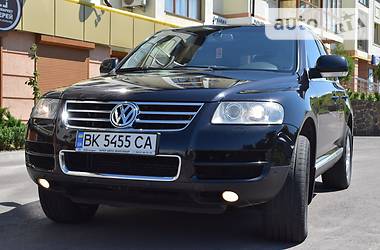 Внедорожник / Кроссовер Volkswagen Touareg 2003 в Ровно