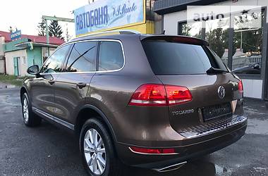 Внедорожник / Кроссовер Volkswagen Touareg 2013 в Тернополе