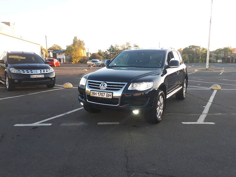 Позашляховик / Кросовер Volkswagen Touareg 2008 в Одесі