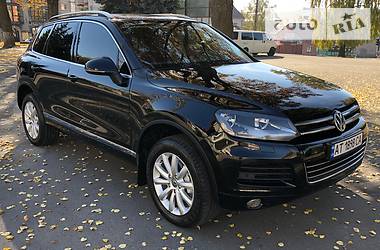 Внедорожник / Кроссовер Volkswagen Touareg 2012 в Тернополе