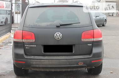 Внедорожник / Кроссовер Volkswagen Touareg 2005 в Николаеве