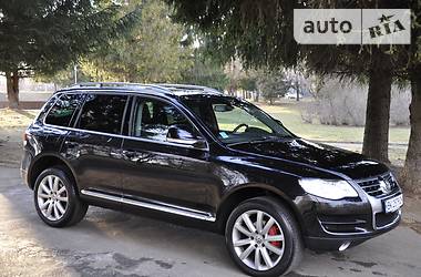 Внедорожник / Кроссовер Volkswagen Touareg 2007 в 