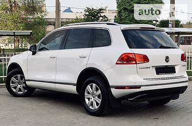 Внедорожник / Кроссовер Volkswagen Touareg 2016 в Одессе