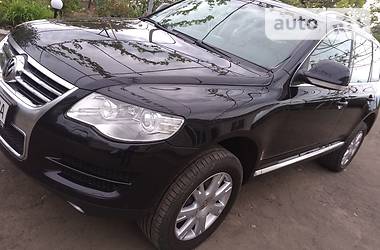 Внедорожник / Кроссовер Volkswagen Touareg 2008 в Первомайске