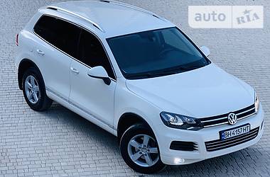 Внедорожник / Кроссовер Volkswagen Touareg 2011 в Одессе