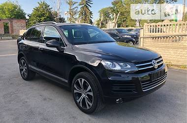 Позашляховик / Кросовер Volkswagen Touareg 2011 в Тернополі