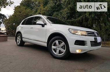 Позашляховик / Кросовер Volkswagen Touareg 2012 в Києві