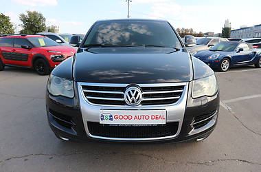 Позашляховик / Кросовер Volkswagen Touareg 2007 в Харкові