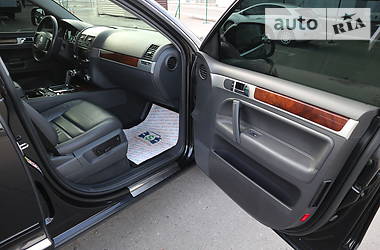 Позашляховик / Кросовер Volkswagen Touareg 2007 в Харкові