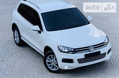 Внедорожник / Кроссовер Volkswagen Touareg 2012 в Одессе