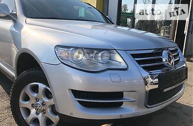 Позашляховик / Кросовер Volkswagen Touareg 2007 в 