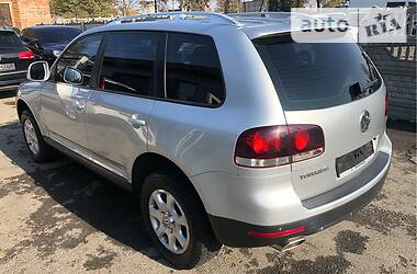 Позашляховик / Кросовер Volkswagen Touareg 2007 в 