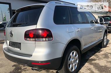 Позашляховик / Кросовер Volkswagen Touareg 2007 в 