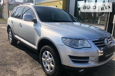 Позашляховик / Кросовер Volkswagen Touareg 2007 в 