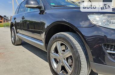Позашляховик / Кросовер Volkswagen Touareg 2007 в 