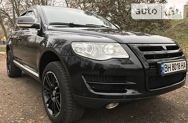 Внедорожник / Кроссовер Volkswagen Touareg 2007 в Смеле