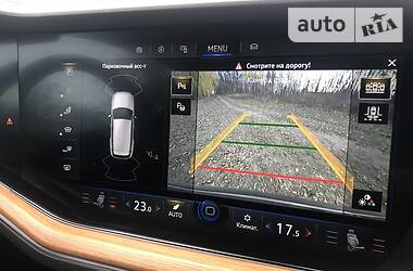 Позашляховик / Кросовер Volkswagen Touareg 2018 в 