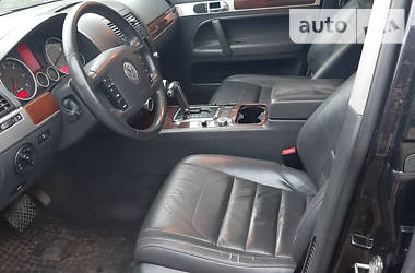 Внедорожник / Кроссовер Volkswagen Touareg 2008 в Покровске