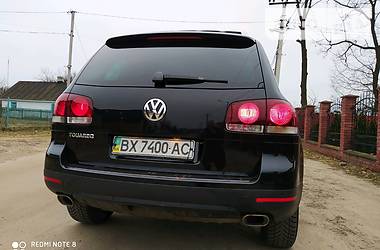 Внедорожник / Кроссовер Volkswagen Touareg 2008 в Нетешине