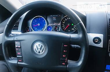 Позашляховик / Кросовер Volkswagen Touareg 2008 в 