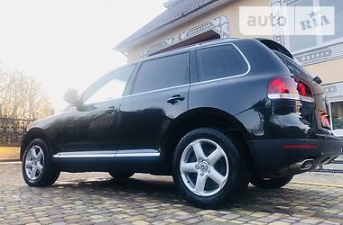 Позашляховик / Кросовер Volkswagen Touareg 2008 в 