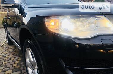 Позашляховик / Кросовер Volkswagen Touareg 2008 в 
