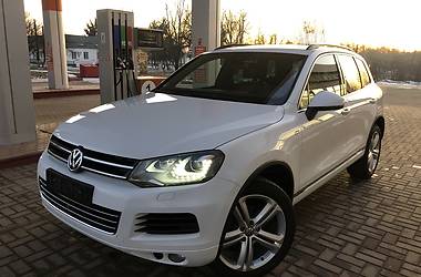 Внедорожник / Кроссовер Volkswagen Touareg 2013 в Умани