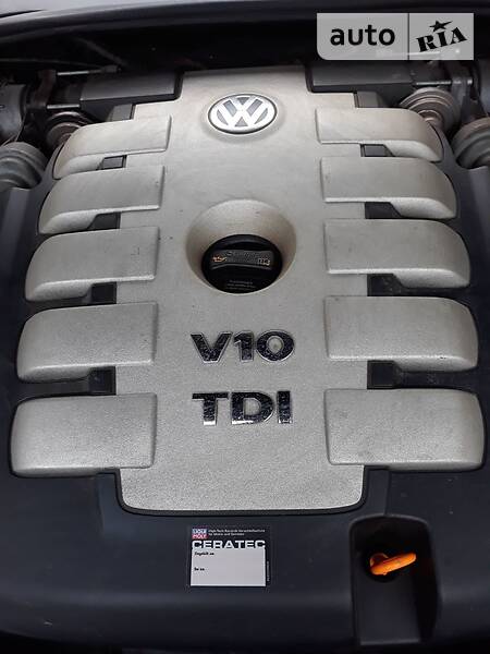 Позашляховик / Кросовер Volkswagen Touareg 2003 в Рубіжному