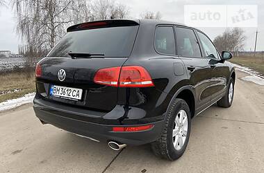 Позашляховик / Кросовер Volkswagen Touareg 2012 в 
