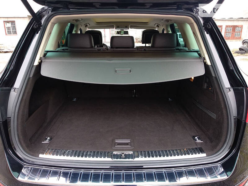 Позашляховик / Кросовер Volkswagen Touareg 2013 в Вінниці