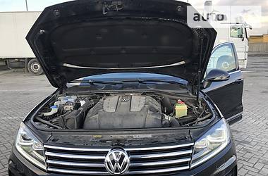 Позашляховик / Кросовер Volkswagen Touareg 2017 в 